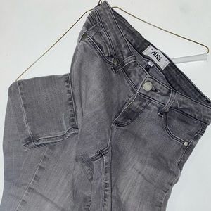 PAIGE Verdugo Ultra Skinny gray jeans